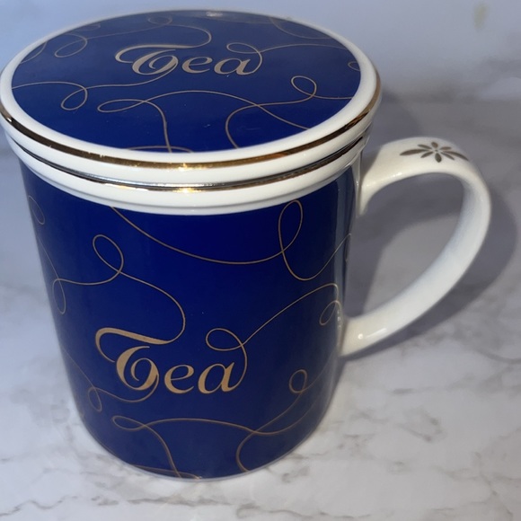 Tea Cup with Strainer and Lid Stylized Graphics - Picture 1 of 11